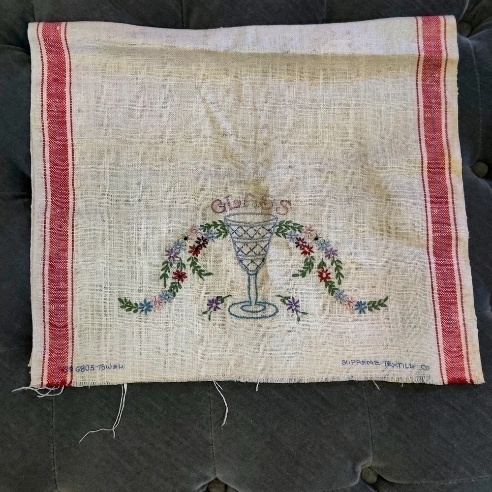 Vintage Tea Towel 2 pc set New